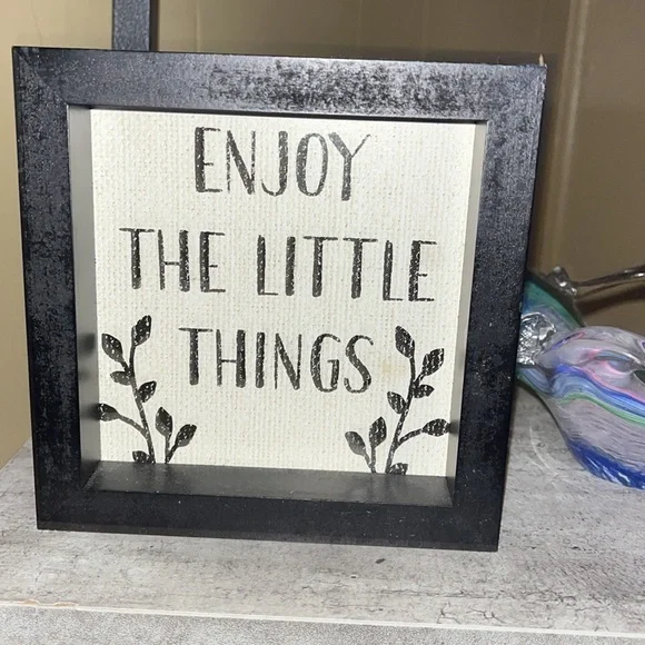 Happy Poshing✌️ - Picture 5 of 10